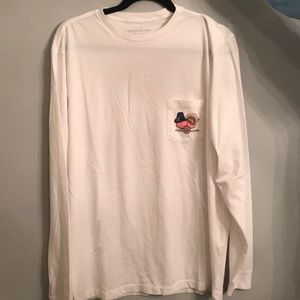 vineyard vines tshirt